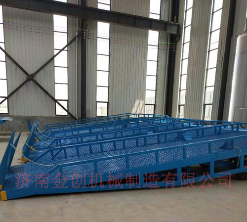 �Ƅ�(d��ng)ʽҺ����܇��